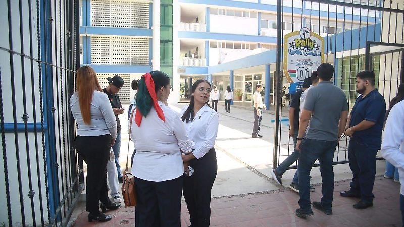 Normalistas de Durango exigen tarifa preferencial los domingos y advierten represalias